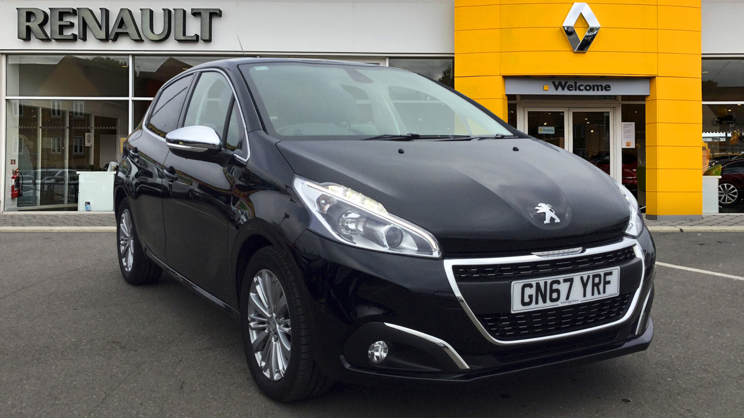 Buy Online Peugeot 208 12 Puretech 82 Allure 5dr Petrol Hatchback For